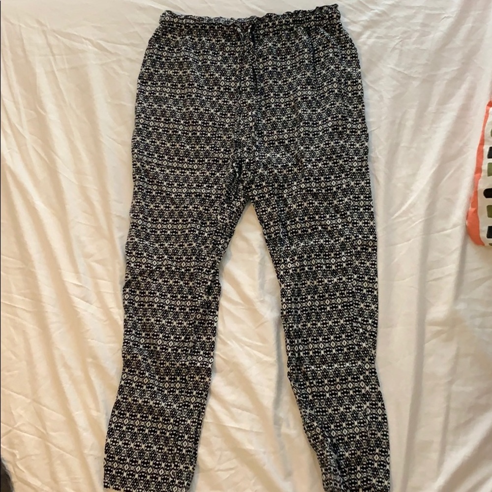 Zara Trafaluc Printed Drawstring Pants w/ Pockets